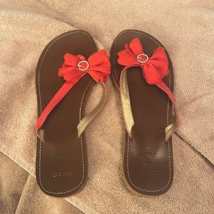 G by Guess flip flops. Brown & orange. US size ~8. Medium wear, good condition.